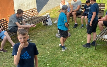 Přespávání ve škole