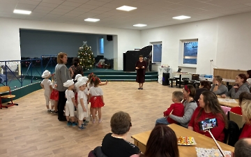 Adventní setkání se školou